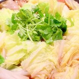 【食物繊維が豊富】白菜シャキシャキ鶏ごぼう鍋